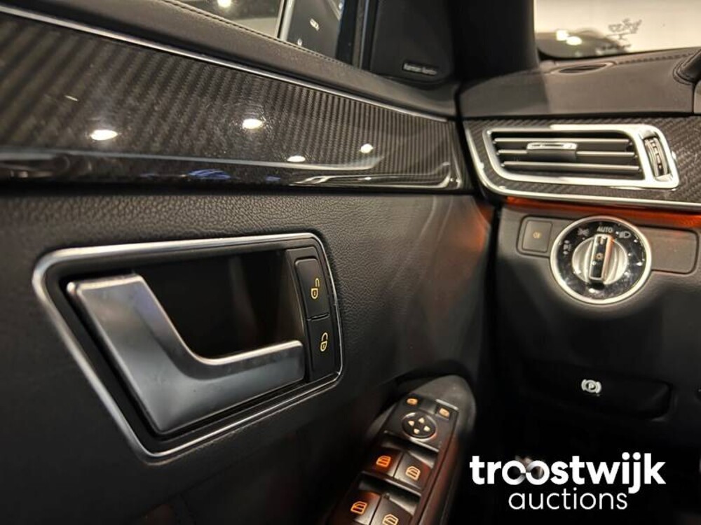 Mercedes-Benz E63 AMG 5.5 V8 4Matic 557PS 2014, S-420-BS