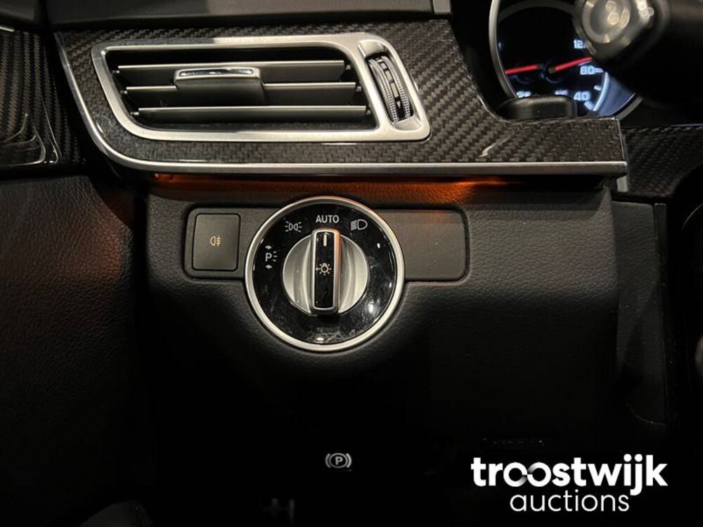 Mercedes-Benz E63 AMG 5.5 V8 4Matic 557PS 2014, S-420-BS