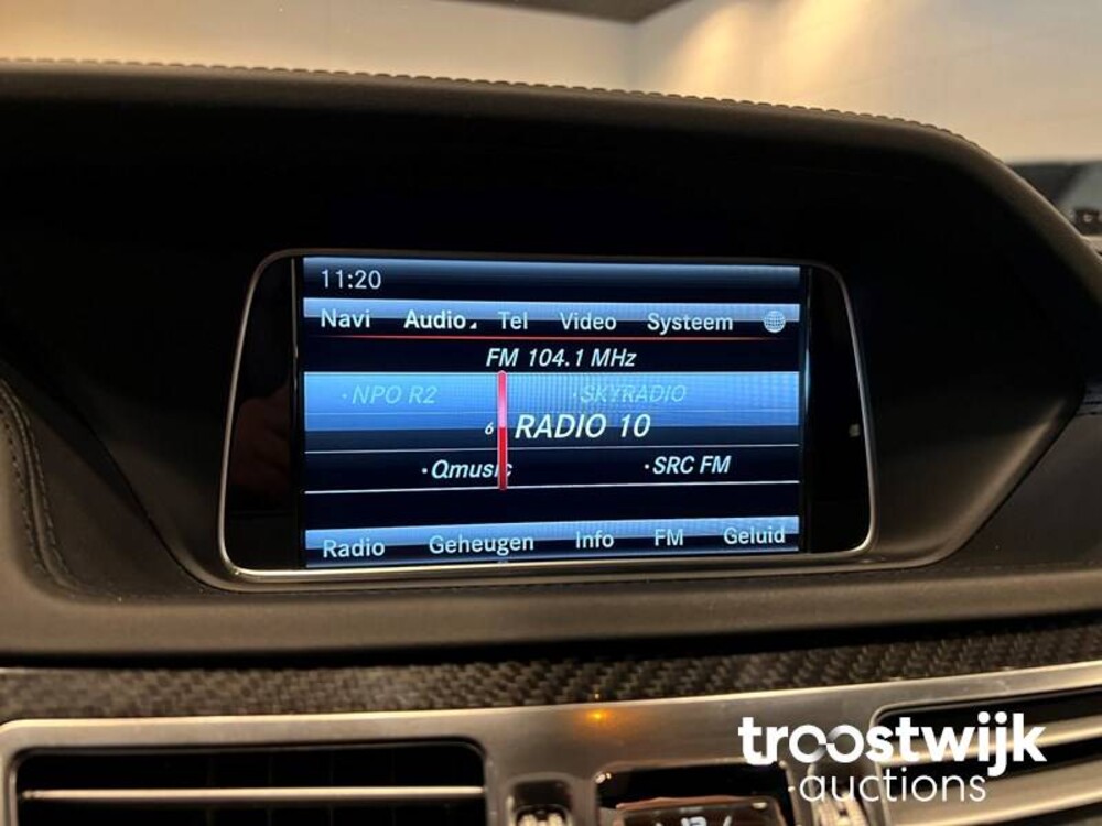 Mercedes-Benz E63 AMG 5.5 V8 4Matic 557PS 2014, S-420-BS