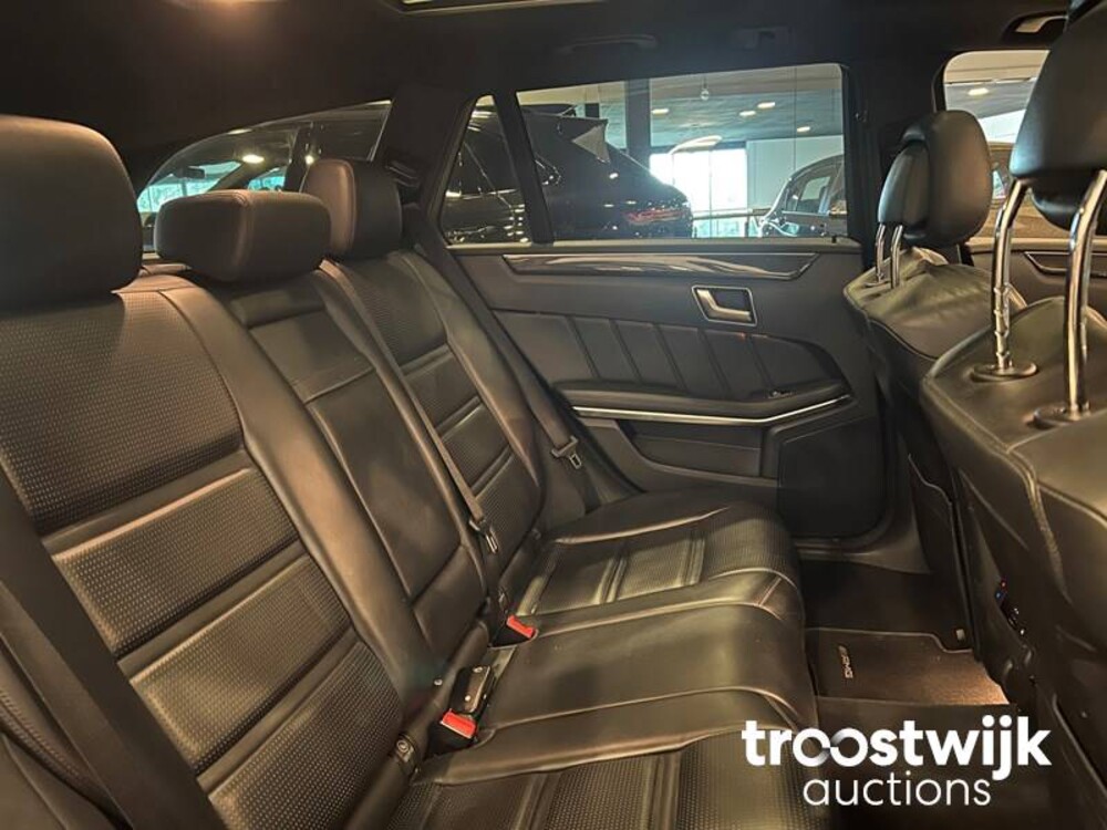 Mercedes-Benz E63 AMG 5.5 V8 4Matic 557PS 2014, S-420-BS