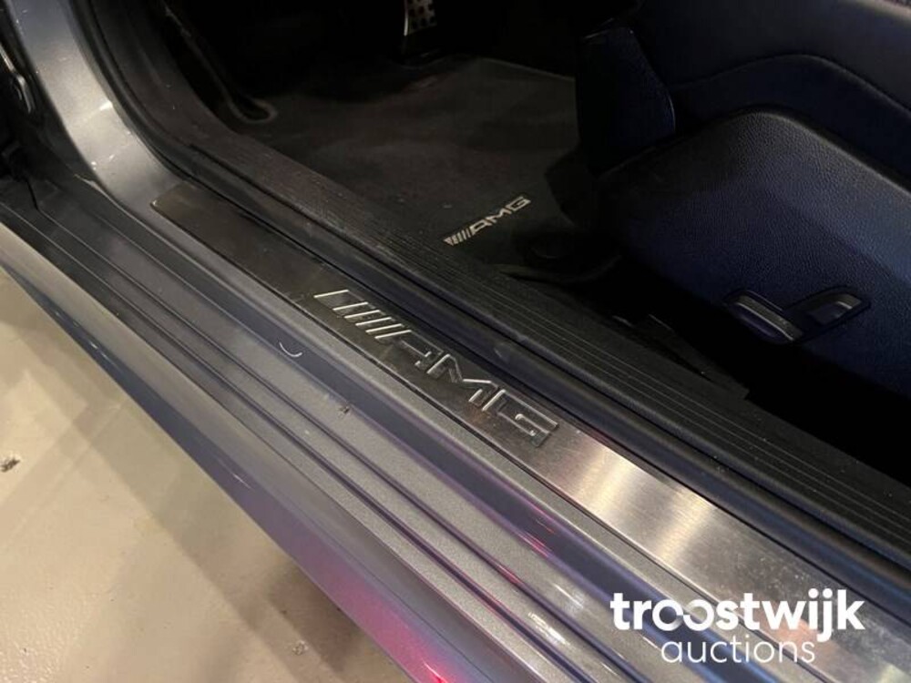 Mercedes-Benz E63 AMG 5.5 V8 4Matic 557PS 2014, S-420-BS