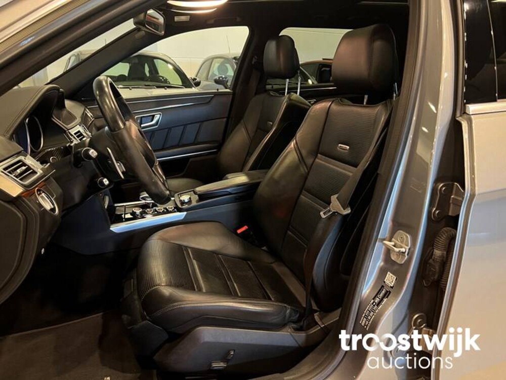 Mercedes-Benz E63 AMG 5.5 V8 4Matic 557PS 2014, S-420-BS