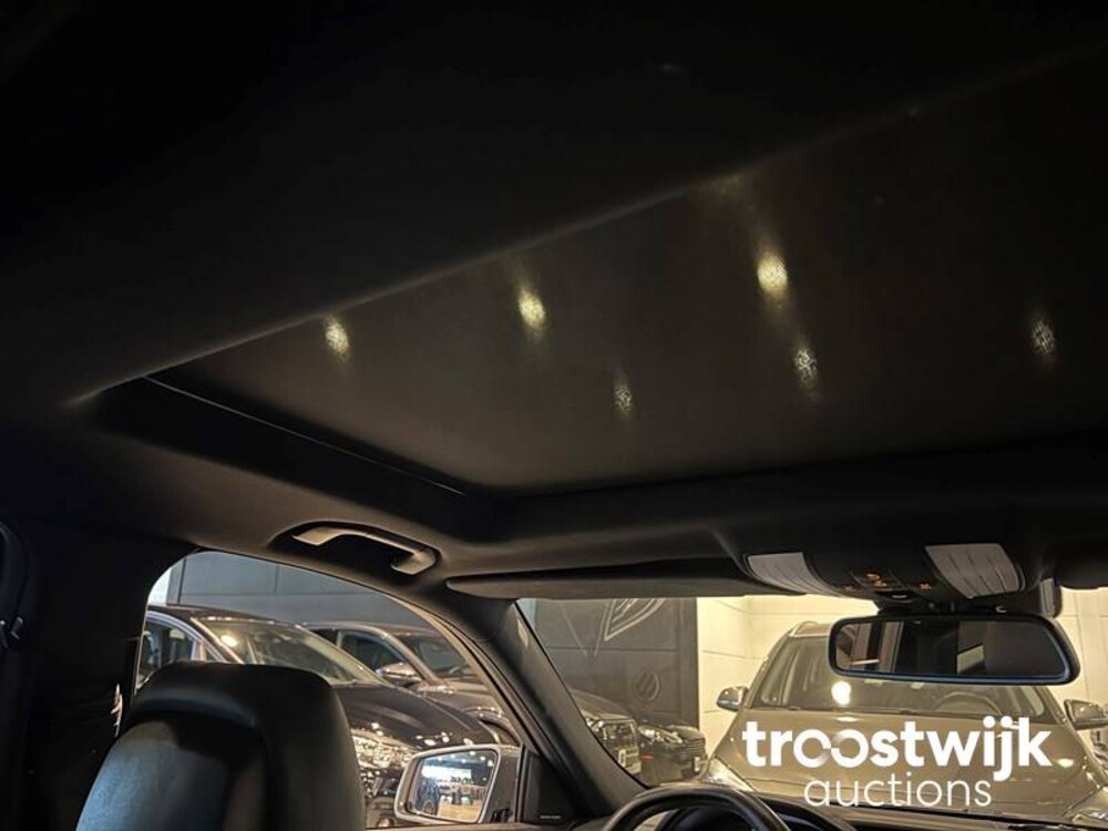 Mercedes-Benz E63 AMG 5.5 V8 4Matic 557PS 2014, S-420-BS