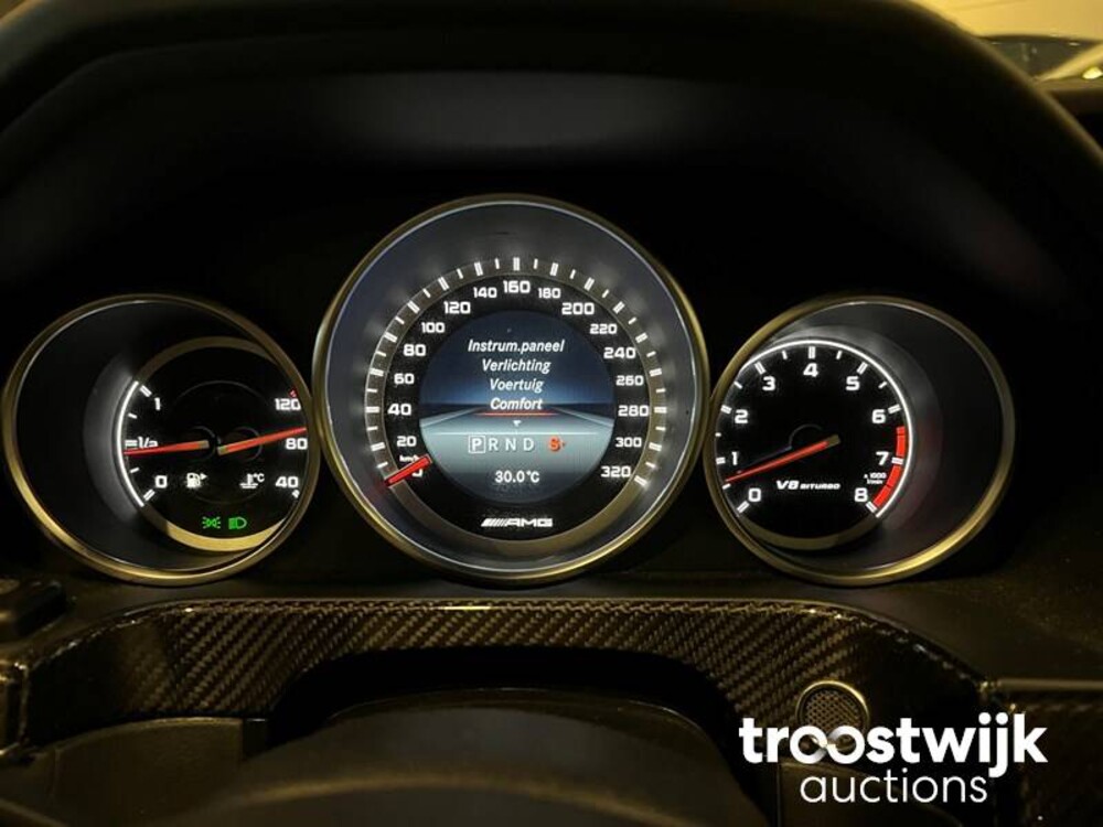 Mercedes-Benz E63 AMG 5.5 V8 4Matic 557PS 2014, S-420-BS