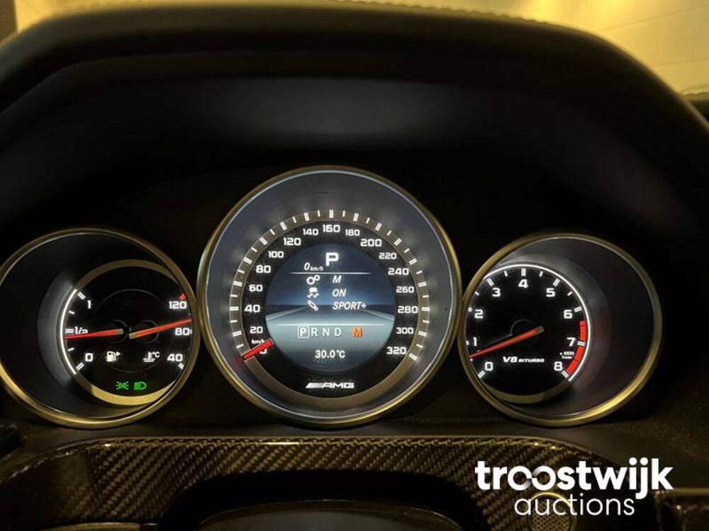 Mercedes-Benz E63 AMG 5.5 V8 4Matic 557PS 2014, S-420-BS