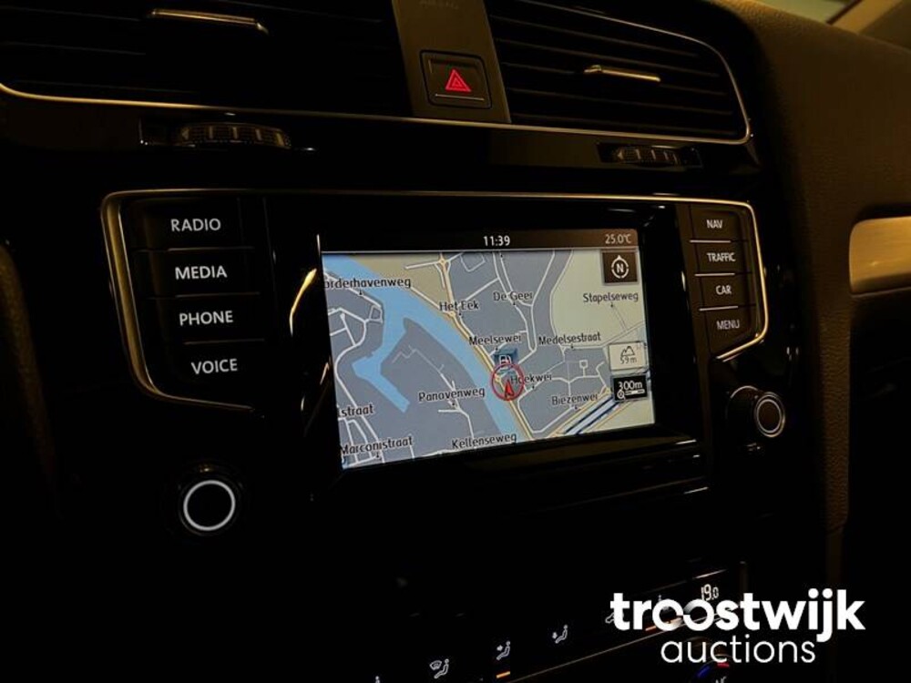 Volkswagen Golf 7 TSI Highline Cup Edition 105hp 2014, G-905-JT