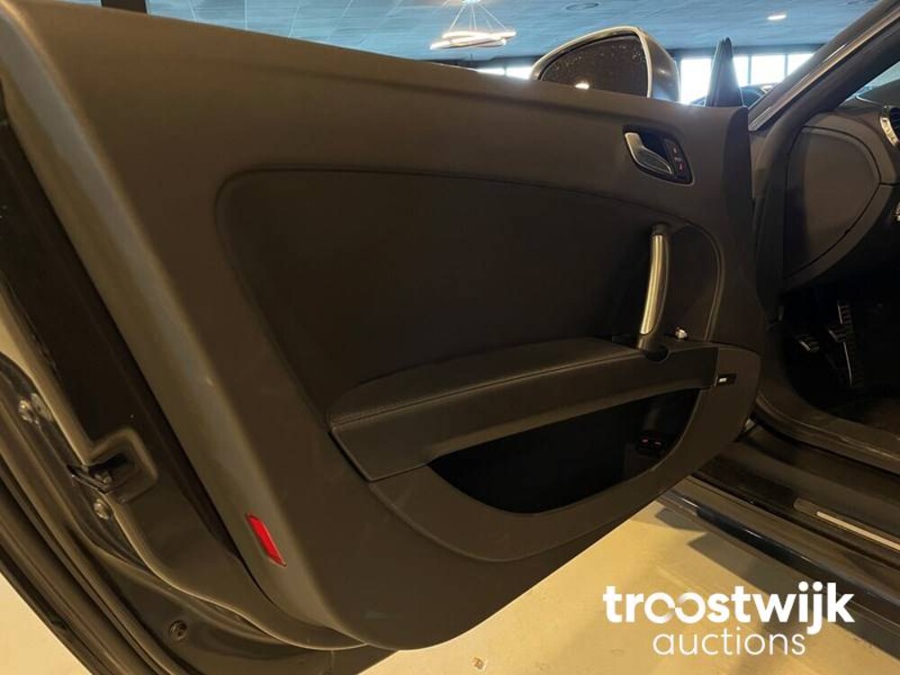 Audi TTS Coupe 2.0  272PS 2011