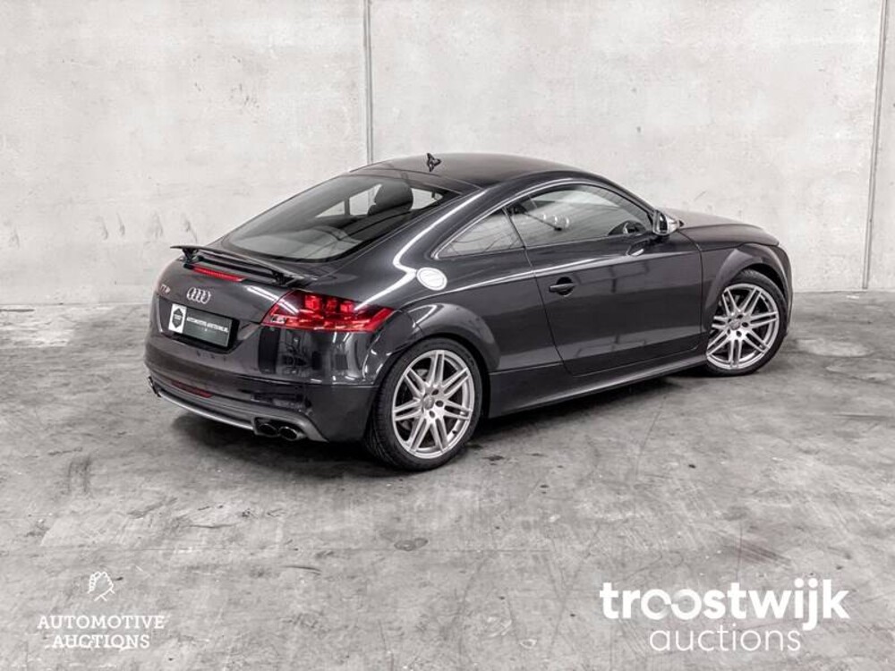 Audi TTS Coupe 2.0  272PS 2011