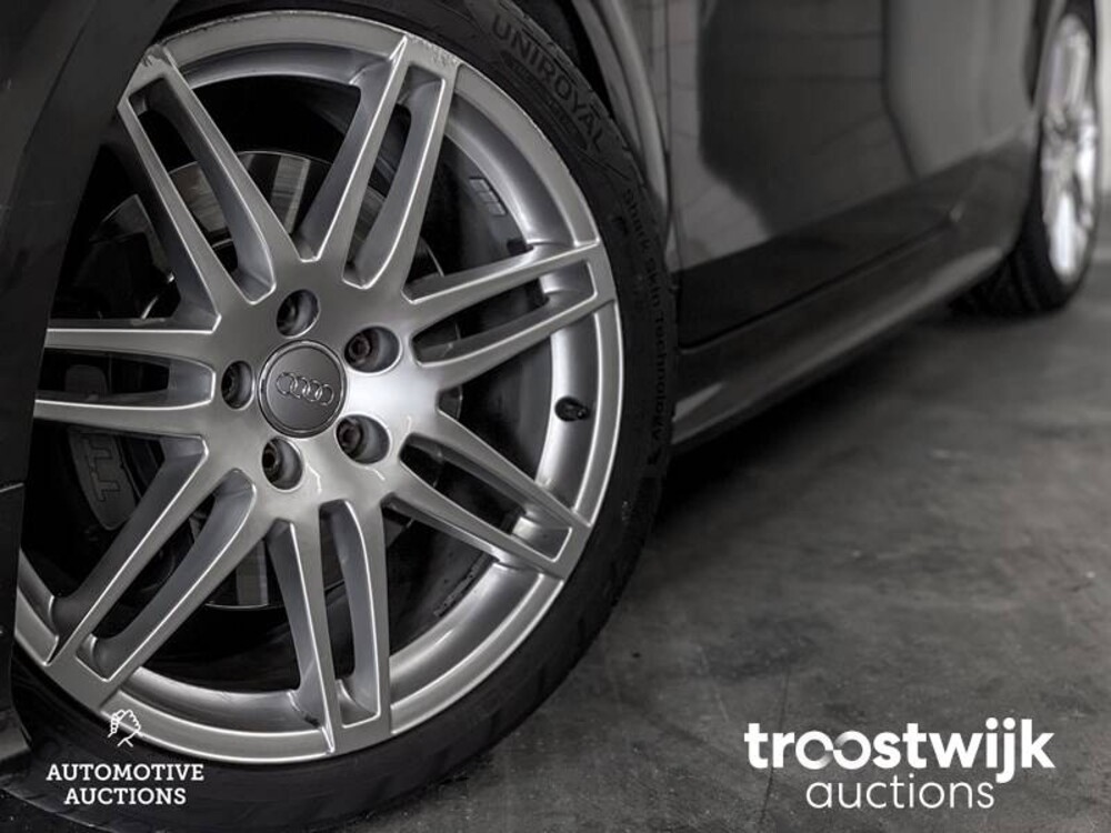 Audi TTS Coupe 2.0  272PS 2011