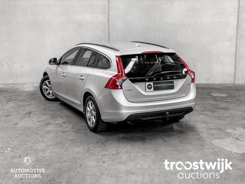 Volvo V60 2.0 D3 5-Cilinder Momentum 163PS 2011, 10-XRX-7