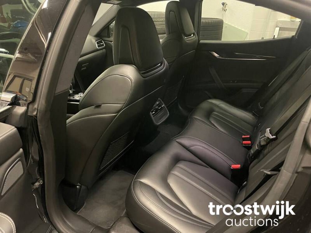 Maserati Ghibli 3.0 V6 D GranSport FACELIFT -Orig. NL- 275PS 2017, PG-705-R