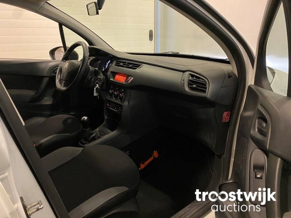 Citroen C3 PureTech Attraction 2014 -Orig. NL-, 2-XPB-96