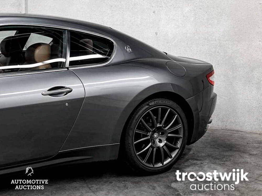 Maserati GranTurismo S 4.7 V8 439PS 2009, N-497-GH