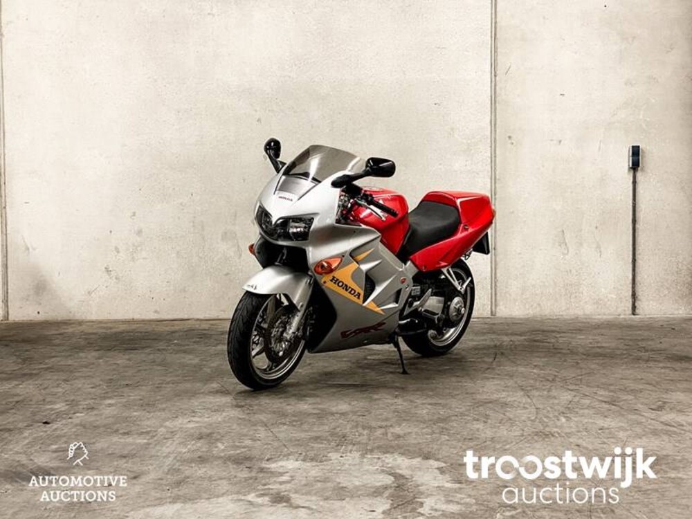 Honda VFR800FI 782cc 100PS 1999, MZ-02-VR