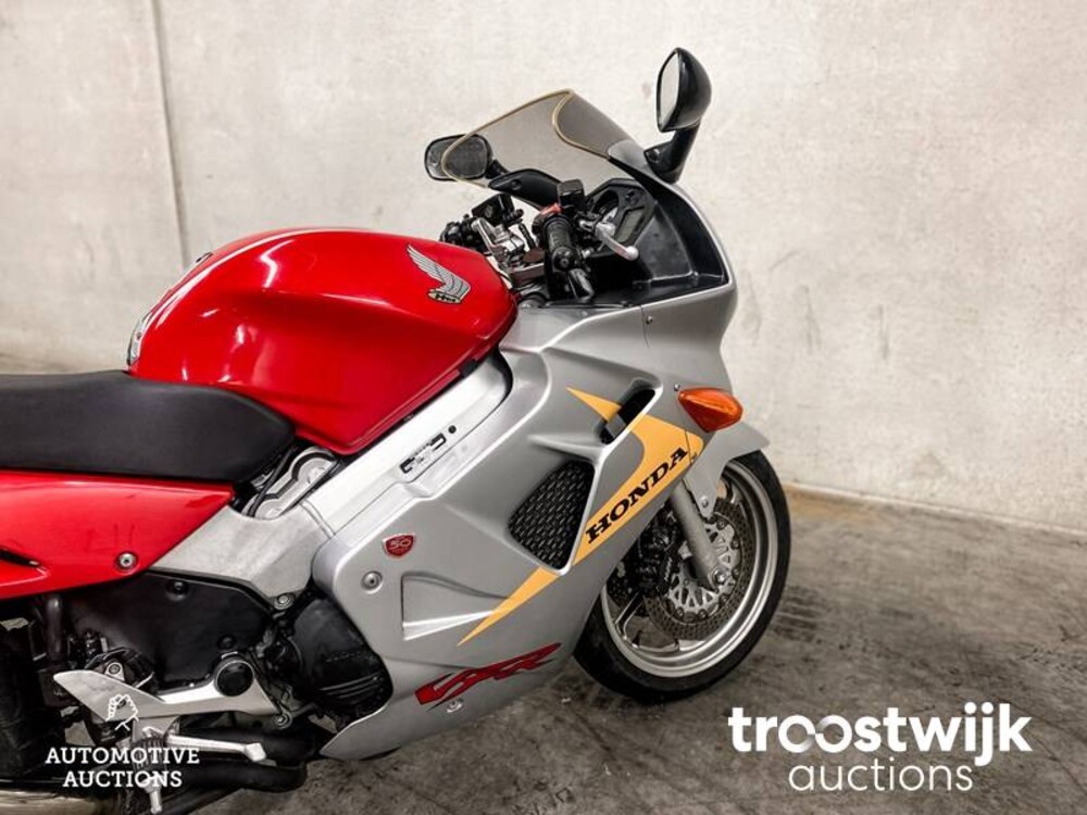 Honda VFR800FI 782cc 100PS 1999, MZ-02-VR