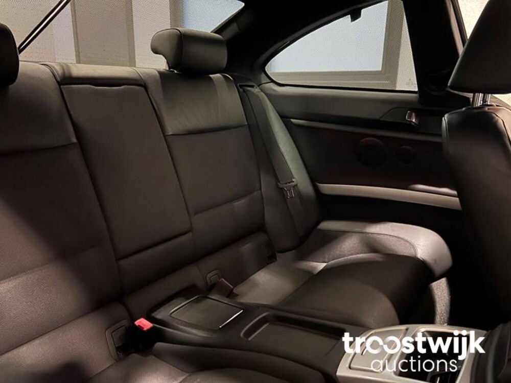 BMW 325i Coupe E92/E90 Introduction 3-Series 218hp 2006 -Youngtimer-, 08-TJ-RG