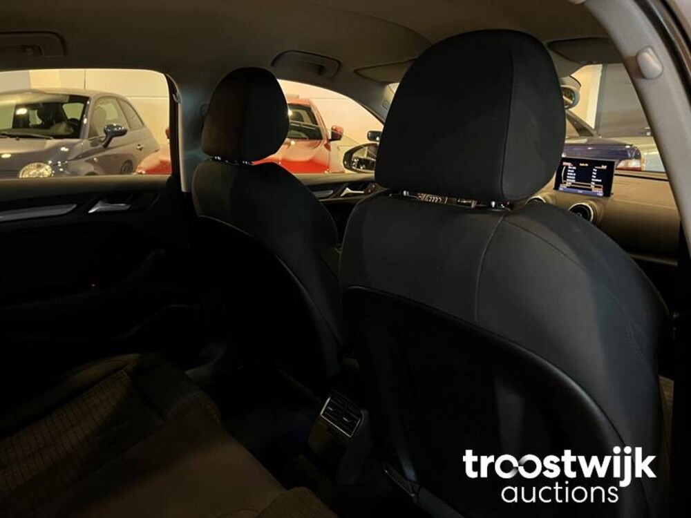 Audi A3 Limousine TFSI CoD Ambition Pro Line S 140hp 2014, GG-288-J