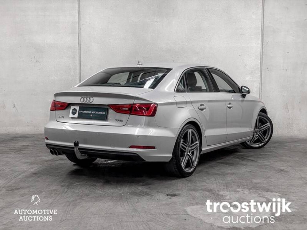 Audi A3 Limousine TFSI CoD Ambition Pro Line S 140hp 2014, GG-288-J