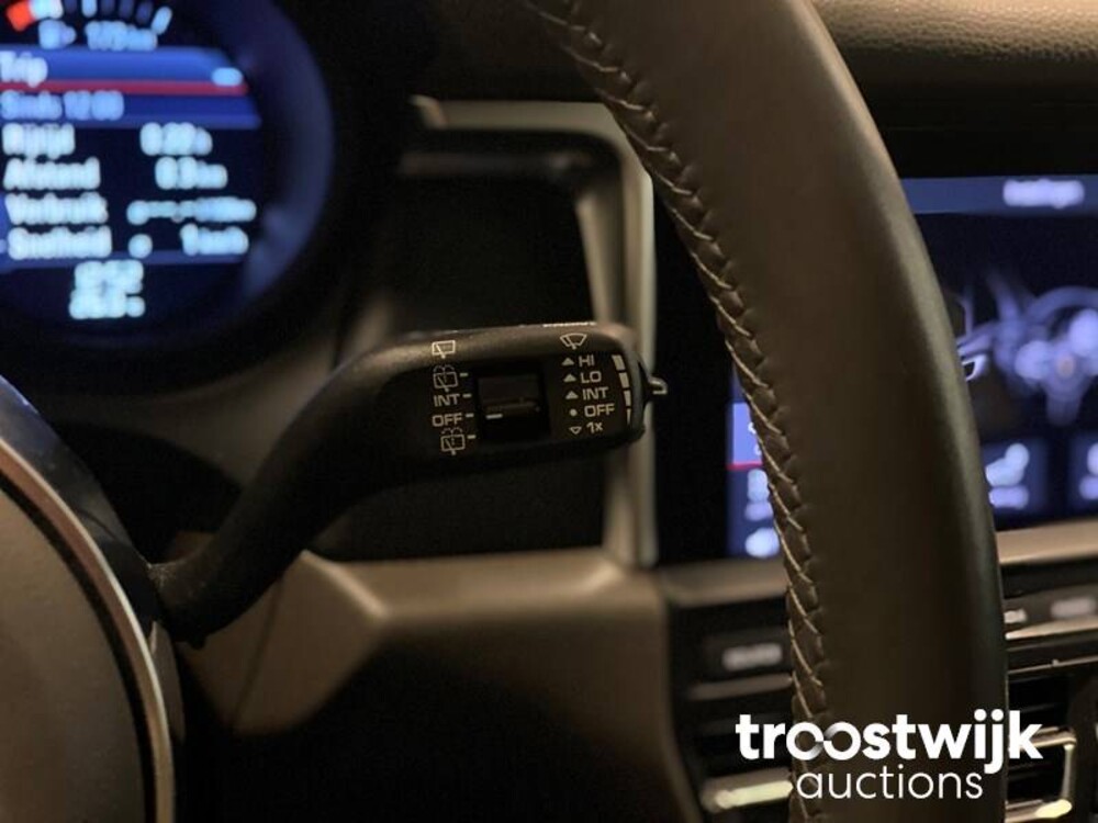 Porsche Macan 2.0 NEUE-MODELL 245PS 2019 -Orig.NL- G-357-FZ