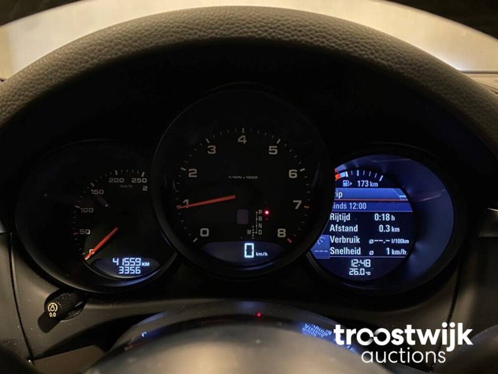 Porsche Macan 2.0 NEUE-MODELL 245PS 2019 -Orig.NL- G-357-FZ