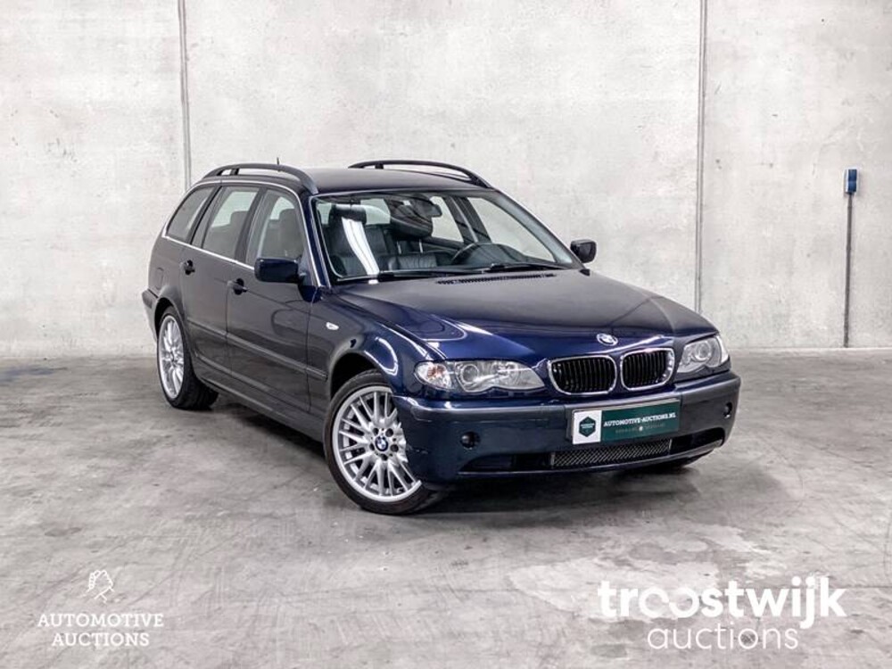 BMW 330xi Executive 231PS 2001 -Orig. NL-, 82-HS-JT