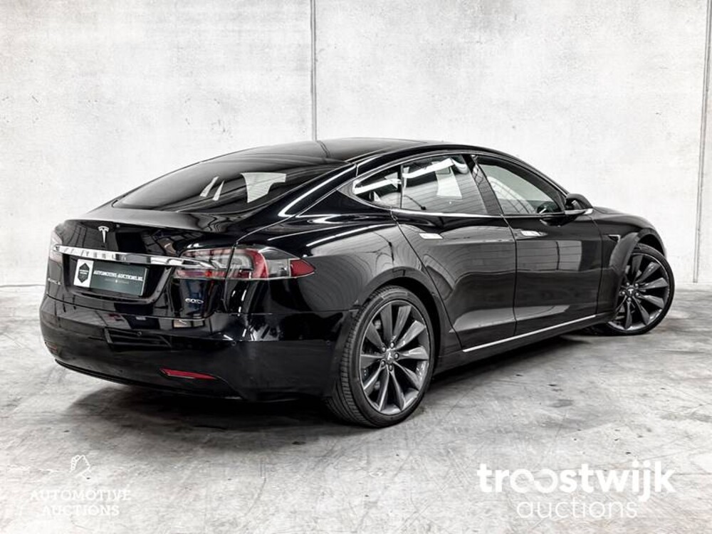 Tesla Model S 60D Base 334PS 2017 -Orig. NL-, PG-368-R