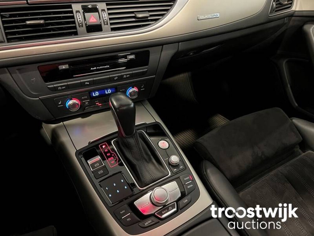 Audi A6 Allroad 3.0 TDI Quattro Premium Edition 218PS 2017, PZ-673-X