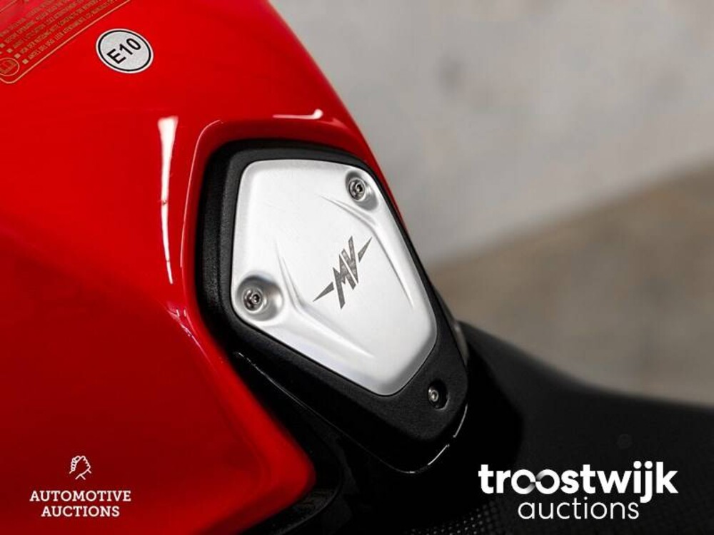 MV Agusta Rosso Dragster 798cc 110hp 2020 -Herstellergarantie-