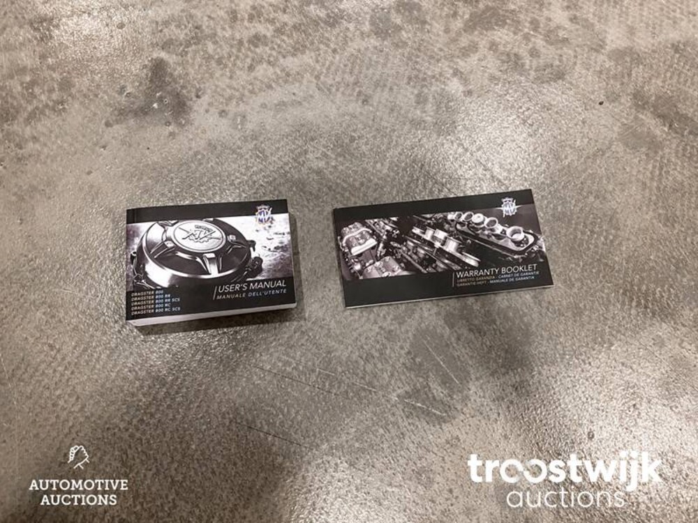 MV Agusta Rosso Dragster 798cc 110hp 2020 -Herstellergarantie-