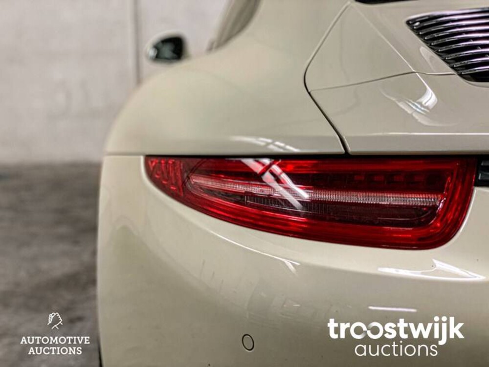 Porsche 911 Carrera S 991 3.8 50th Anniversary Edition Sport Chrono Manual 400hp 2014 -Orig. NL-, 8-TBN-68