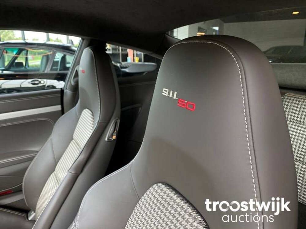 Porsche 911 Carrera S 991 3.8 50th Anniversary Edition Sport Chrono Manual 400hp 2014 -Orig. NL-, 8-TBN-68