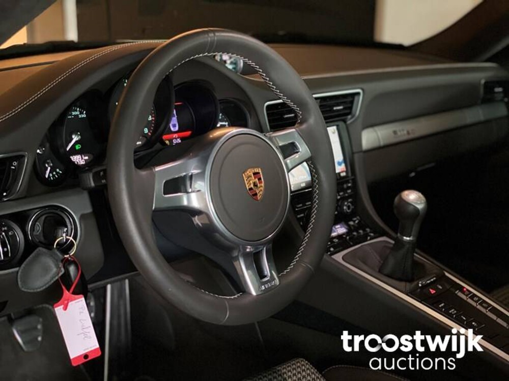 Porsche 911 Carrera S 991 3.8 50th Anniversary Edition Sport Chrono Manual 400hp 2014 -Orig. NL-, 8-TBN-68