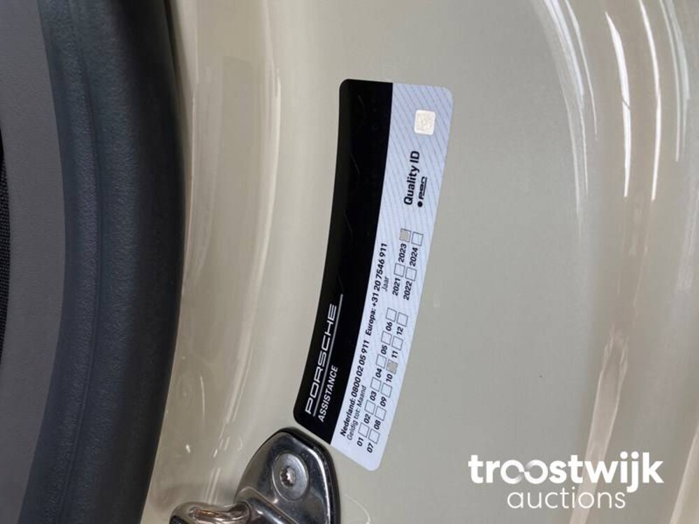 Porsche 911 Carrera S 991 3.8 50th Anniversary Edition Sport Chrono Manual 400hp 2014 -Orig. NL-, 8-TBN-68