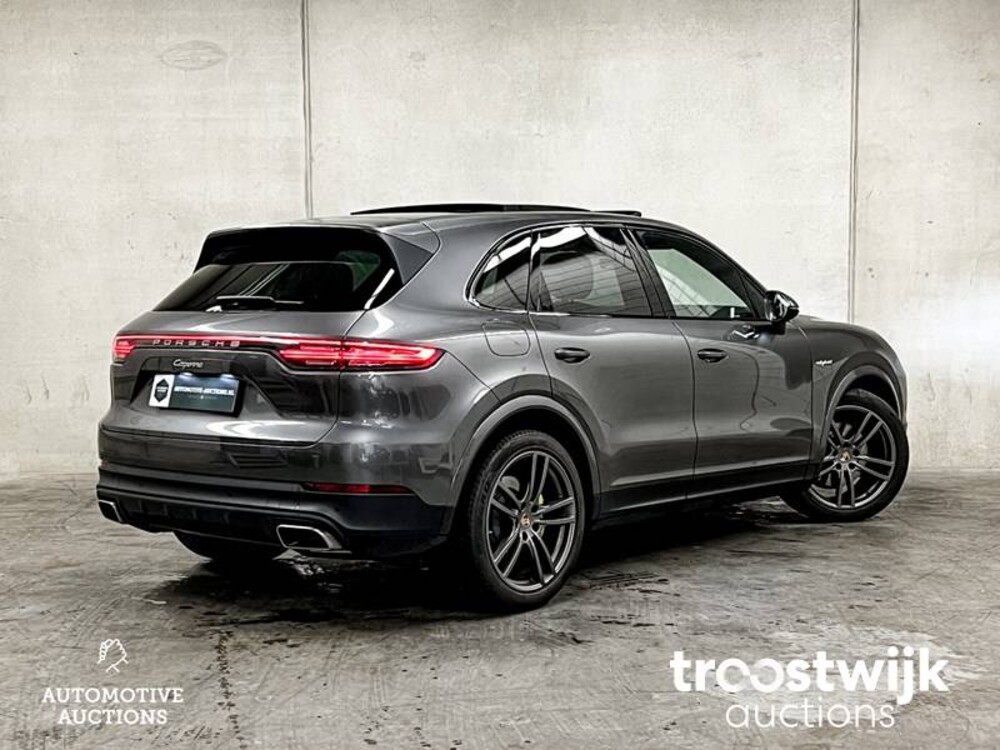 Porsche Cayenne E-Hybrid 3.0 V6 Sport-Chrono 465PS 2019, K-017-GX