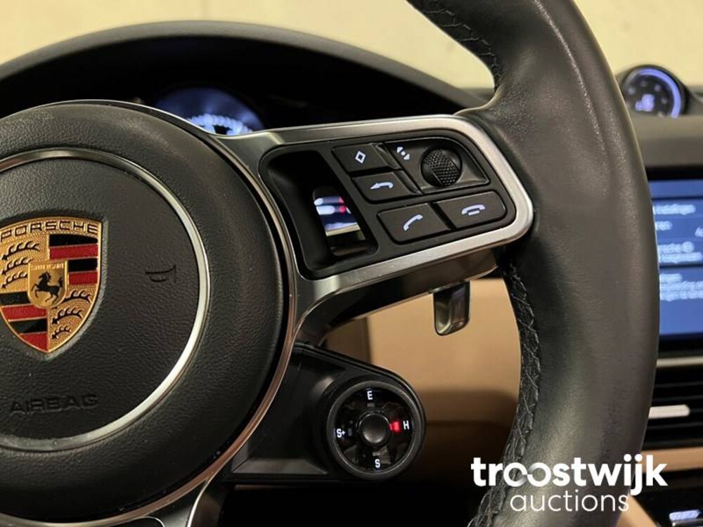 Porsche Cayenne E-Hybrid 3.0 V6 Sport-Chrono 465PS 2019, K-017-GX