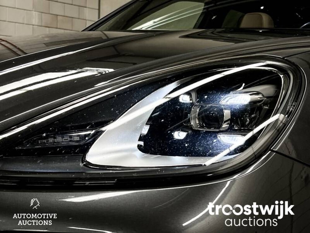 Porsche Cayenne E-Hybrid 3.0 V6 Sport-Chrono 465PS 2019, K-017-GX