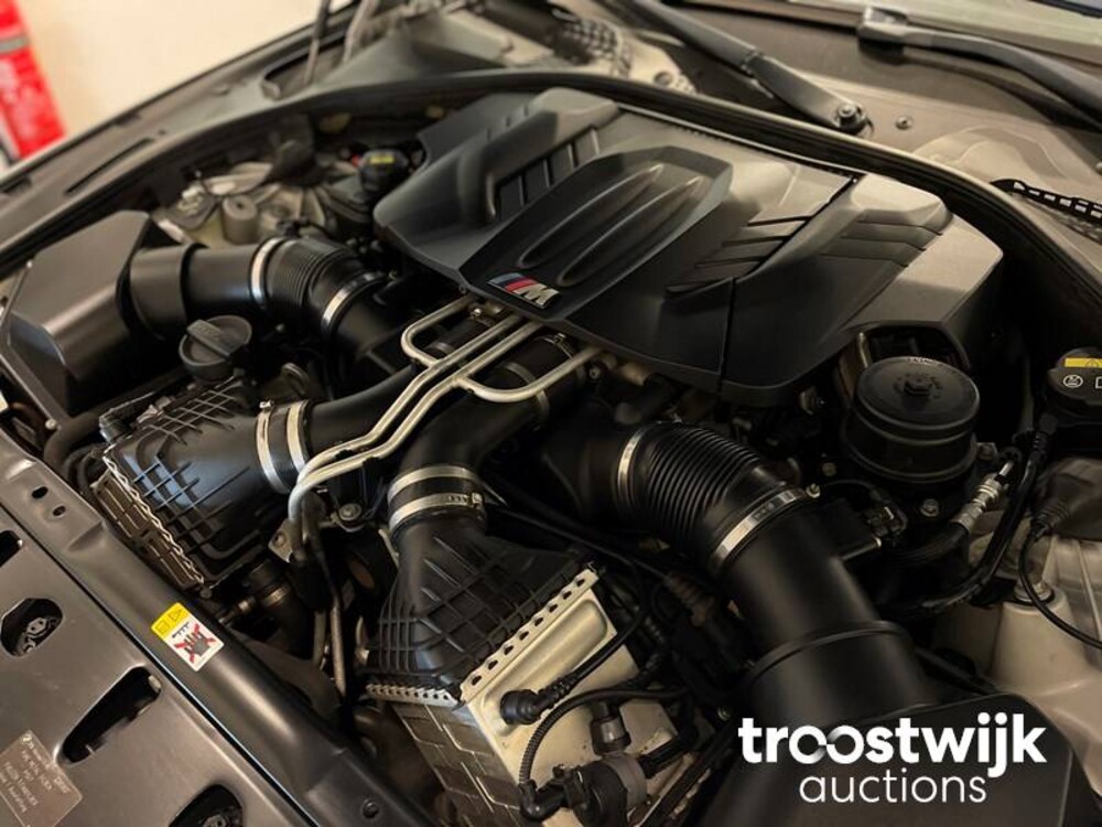 BMW  M6 Gran Coupé Competition Package 4.4 V8 575PS 2014 -Orig. NL- 6er, 3-TRH-44