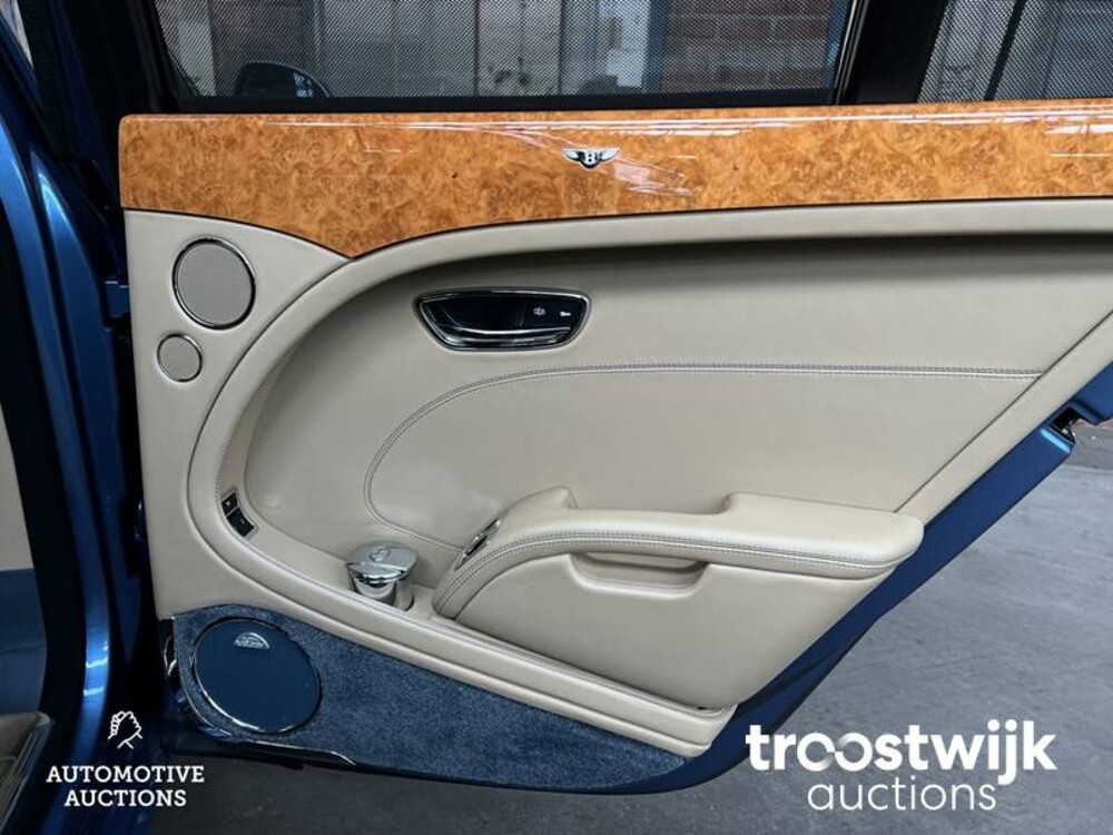 Bentley Mulsanne 6.8 V8 513hp 2012 NEW MODEL