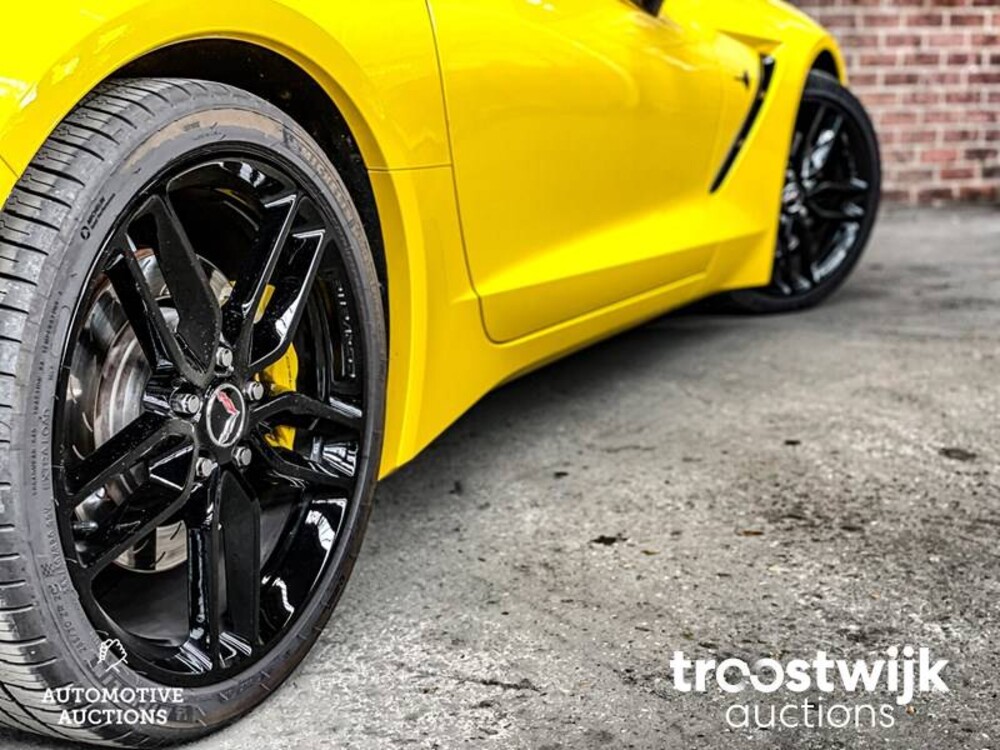 Chevrolet Corvette C7 Convertible 6.2 V8 Stingray 466hp 2015, L-032-RG