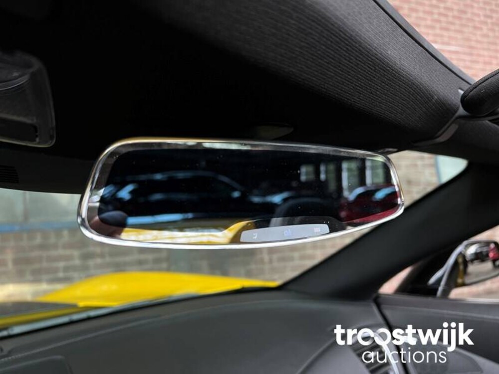 Chevrolet Corvette C7 Convertible 6.2 V8 Stingray 466hp 2015, L-032-RG