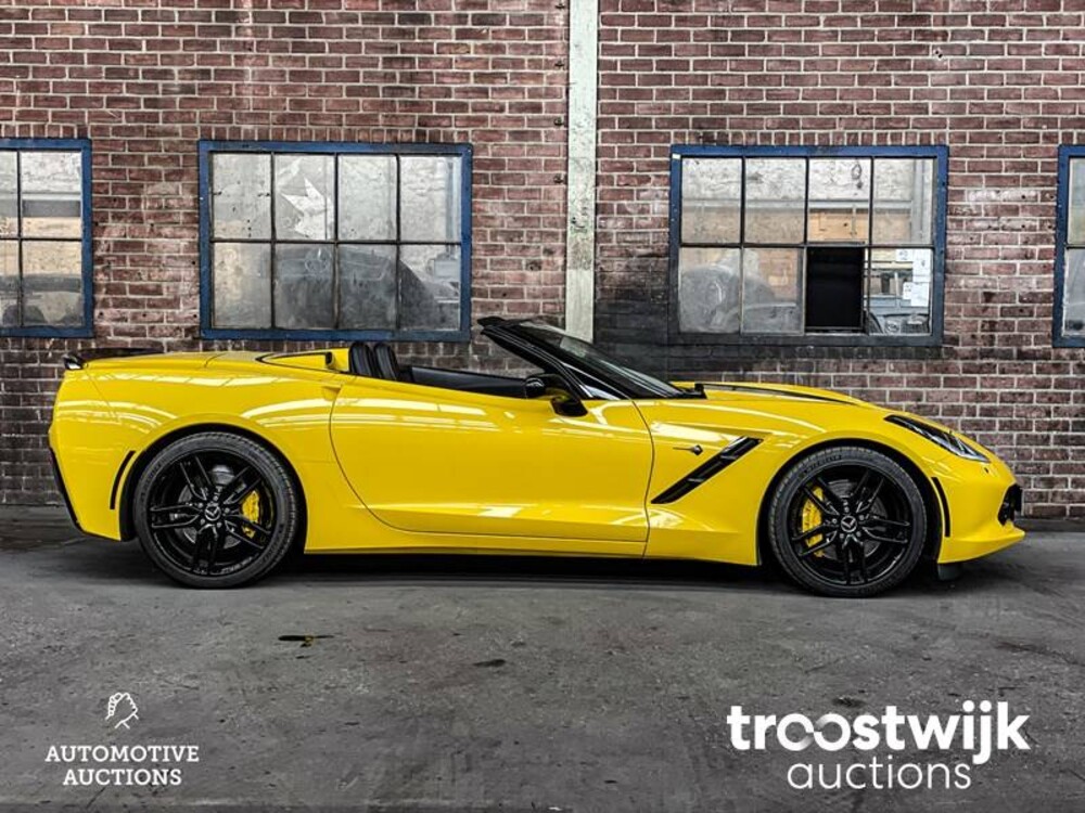 Chevrolet Corvette C7 Convertible 6.2 V8 Stingray 466hp 2015, L-032-RG