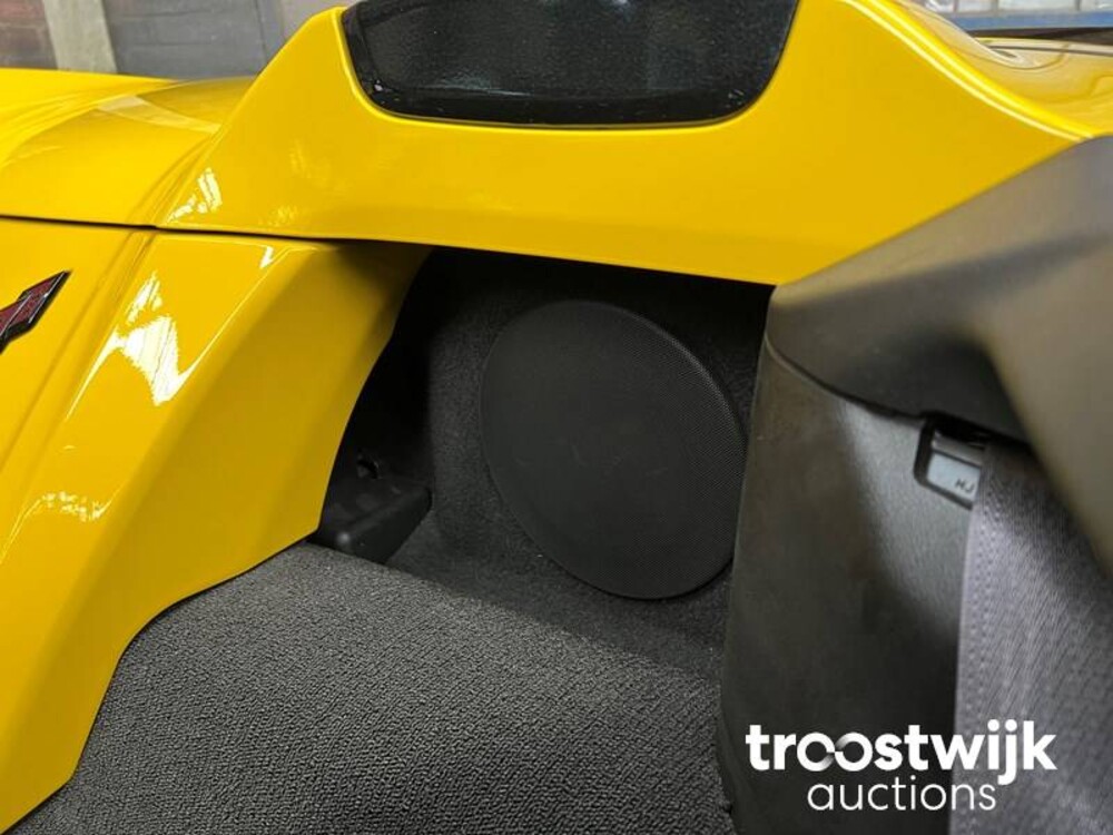 Chevrolet Corvette C7 Convertible 6.2 V8 Stingray 466hp 2015, L-032-RG