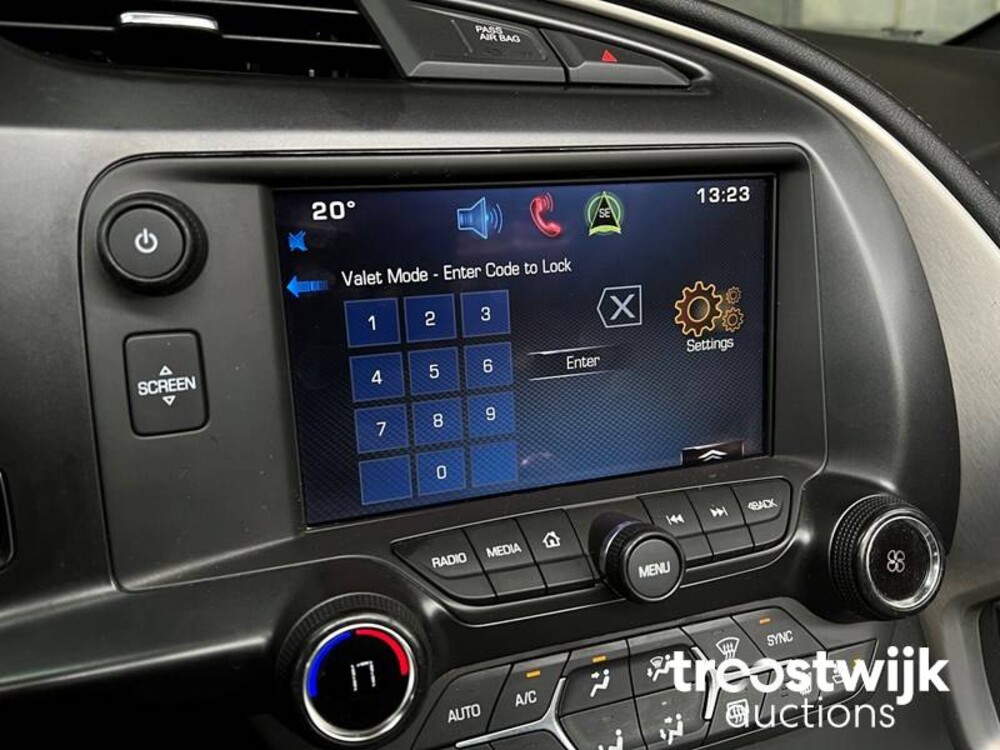 Chevrolet Corvette C7 Convertible 6.2 V8 Stingray 466hp 2015, L-032-RG