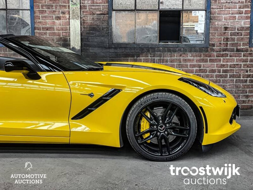 Chevrolet Corvette C7 Convertible 6.2 V8 Stingray 466hp 2015, L-032-RG