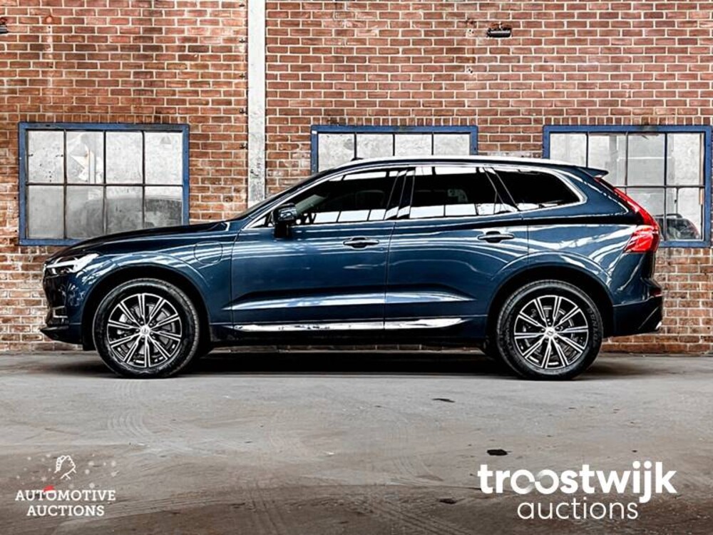 Volvo XC60 2.0 T8 TE AWD Mom. RECHARGE 303hp 2020, R-973-BX