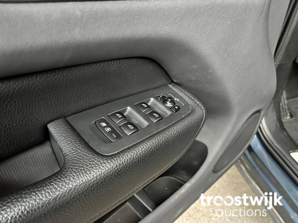 Volvo XC60 2.0 T8 TE AWD Mom. RECHARGE 303hp 2020, R-973-BX