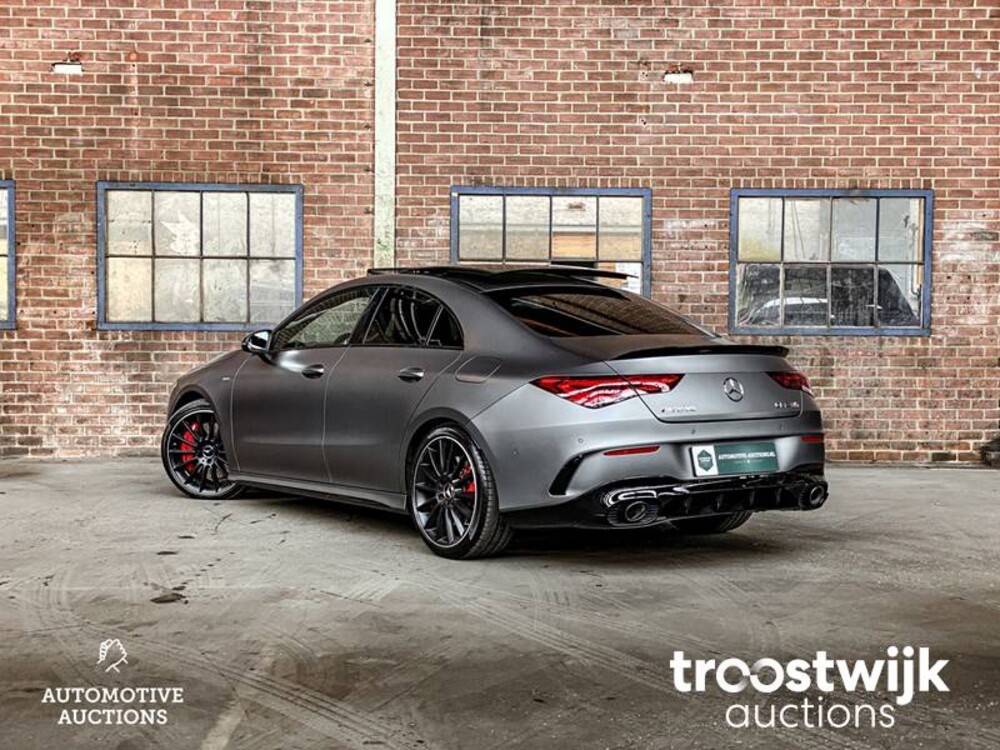 Mercedes-Benz CLA35 AMG 4Matic Premium Plus 306hp 2019, J-752-SH