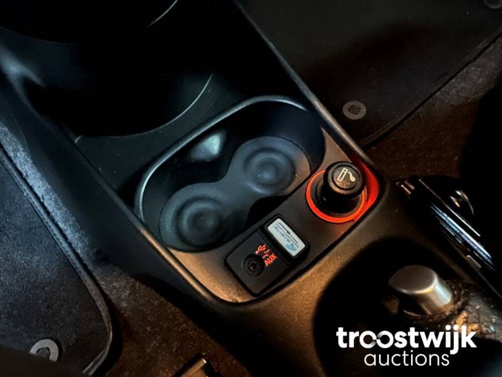 Fiat 595 Abarth 1.4 T-Jet Elaborabile 140hp 2016, ZT-666-P