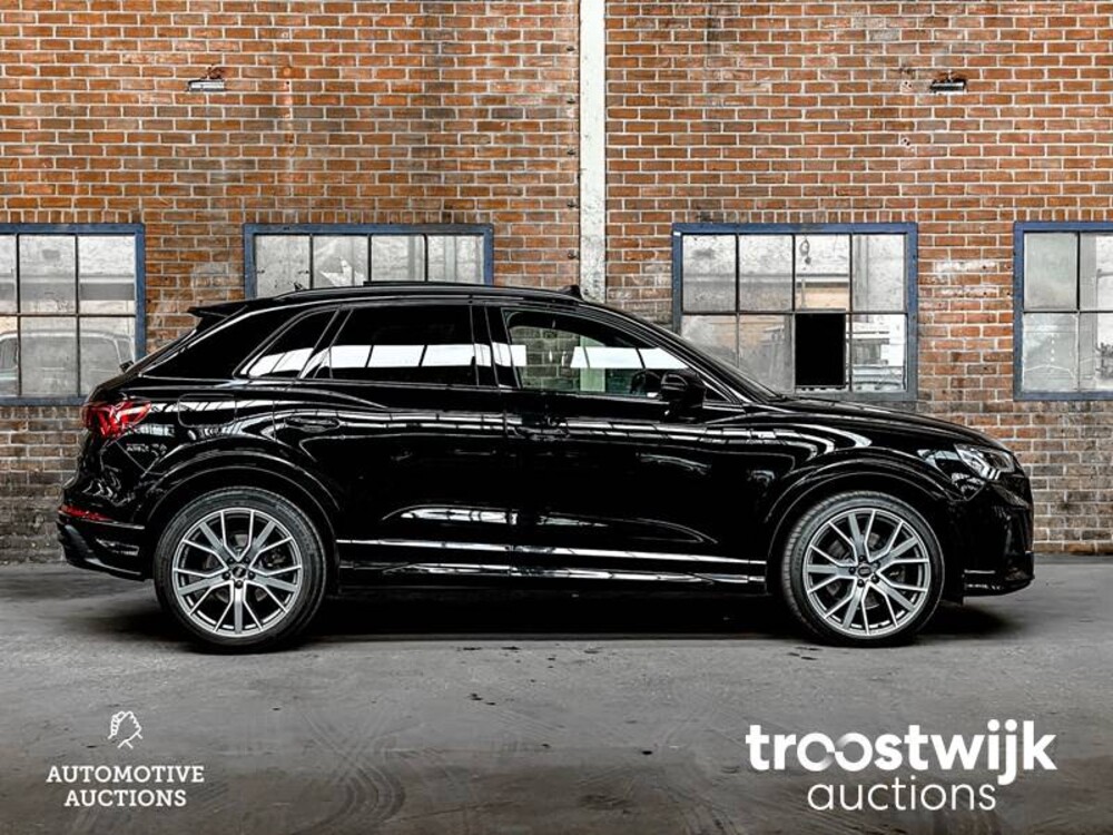 Audi Q3 S-Line 40TFSI Quattro 190pk 2019 -Orig. NL-, ZH-678-B