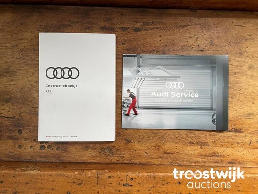 Audi Q3 S-Line 40TFSI Quattro 190pk 2019 -Orig. NL-, ZH-678-B